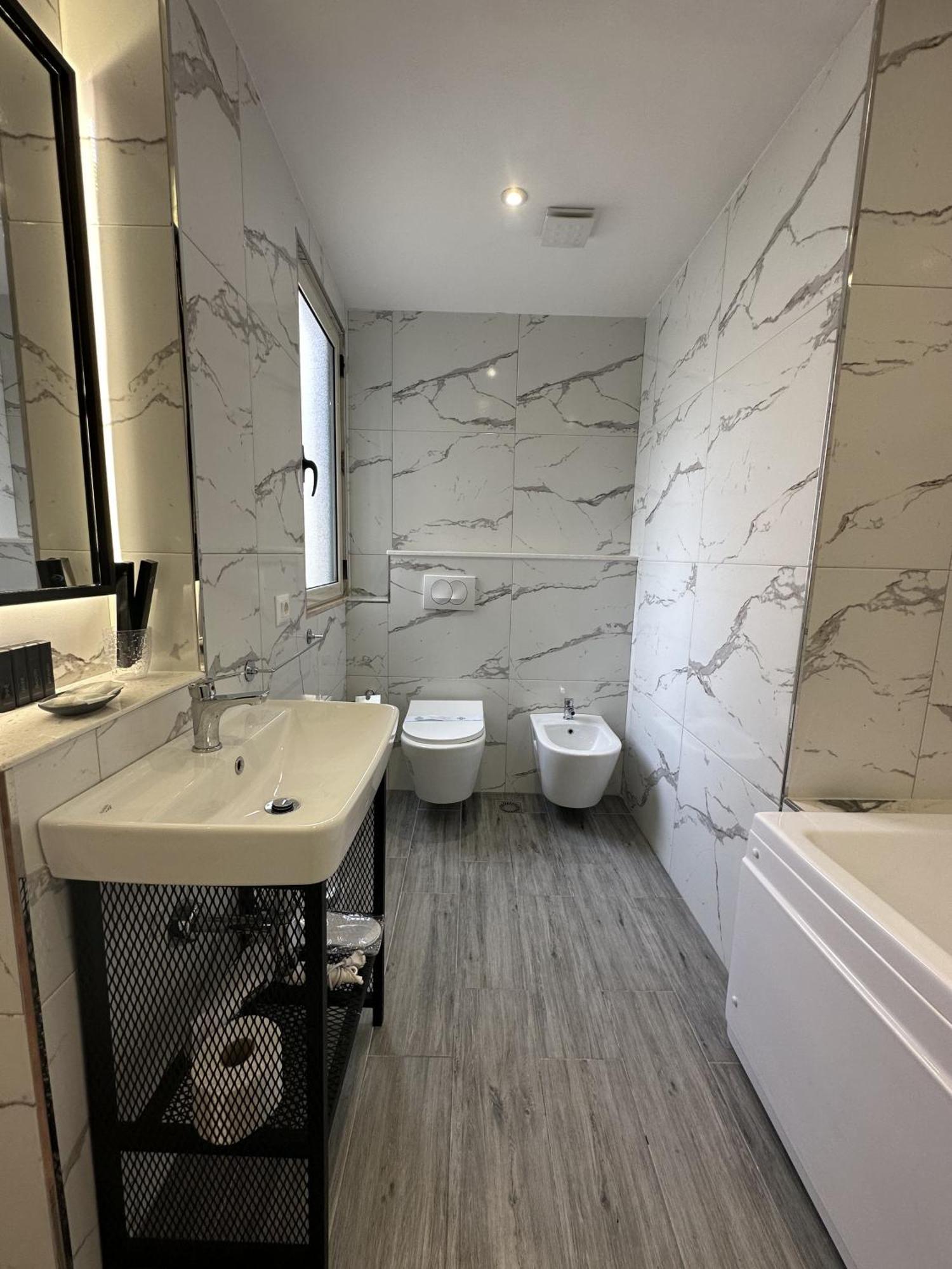 Peaky Hotel Dıraç Dış mekan fotoğraf