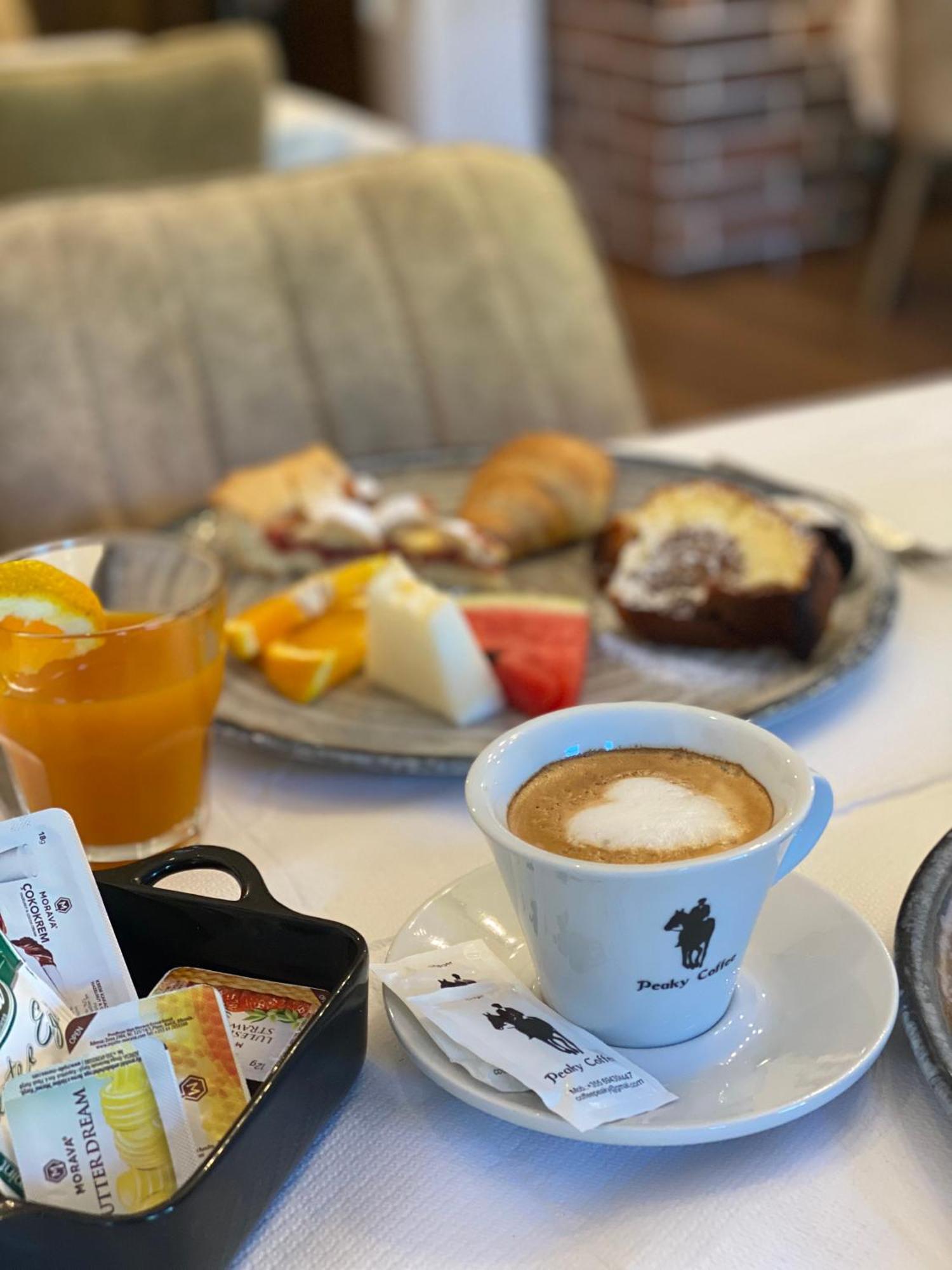 Peaky Hotel Dıraç Dış mekan fotoğraf