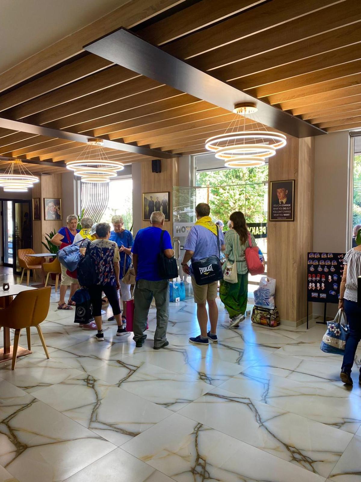 Peaky Hotel Dıraç Dış mekan fotoğraf